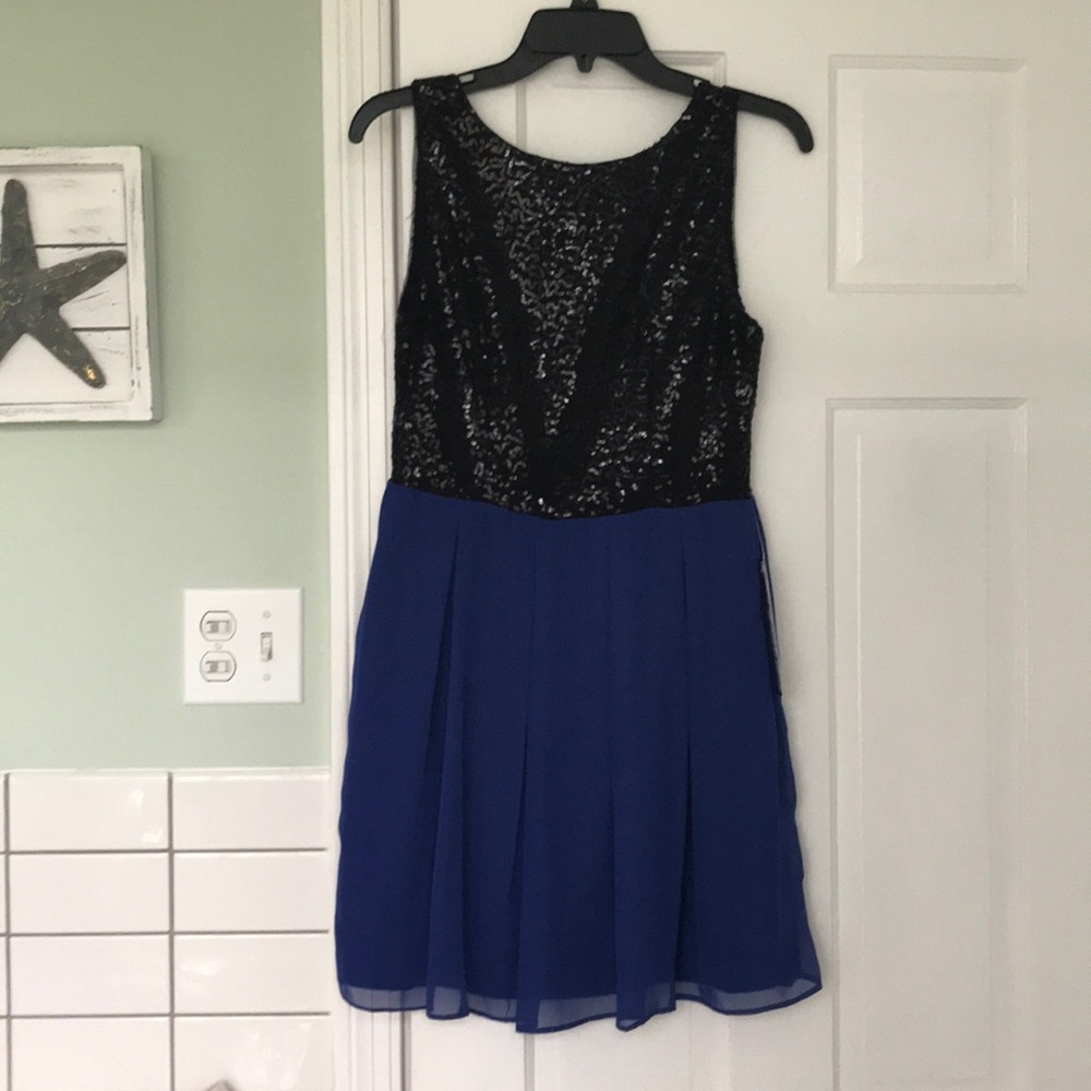Sequin dress 👗